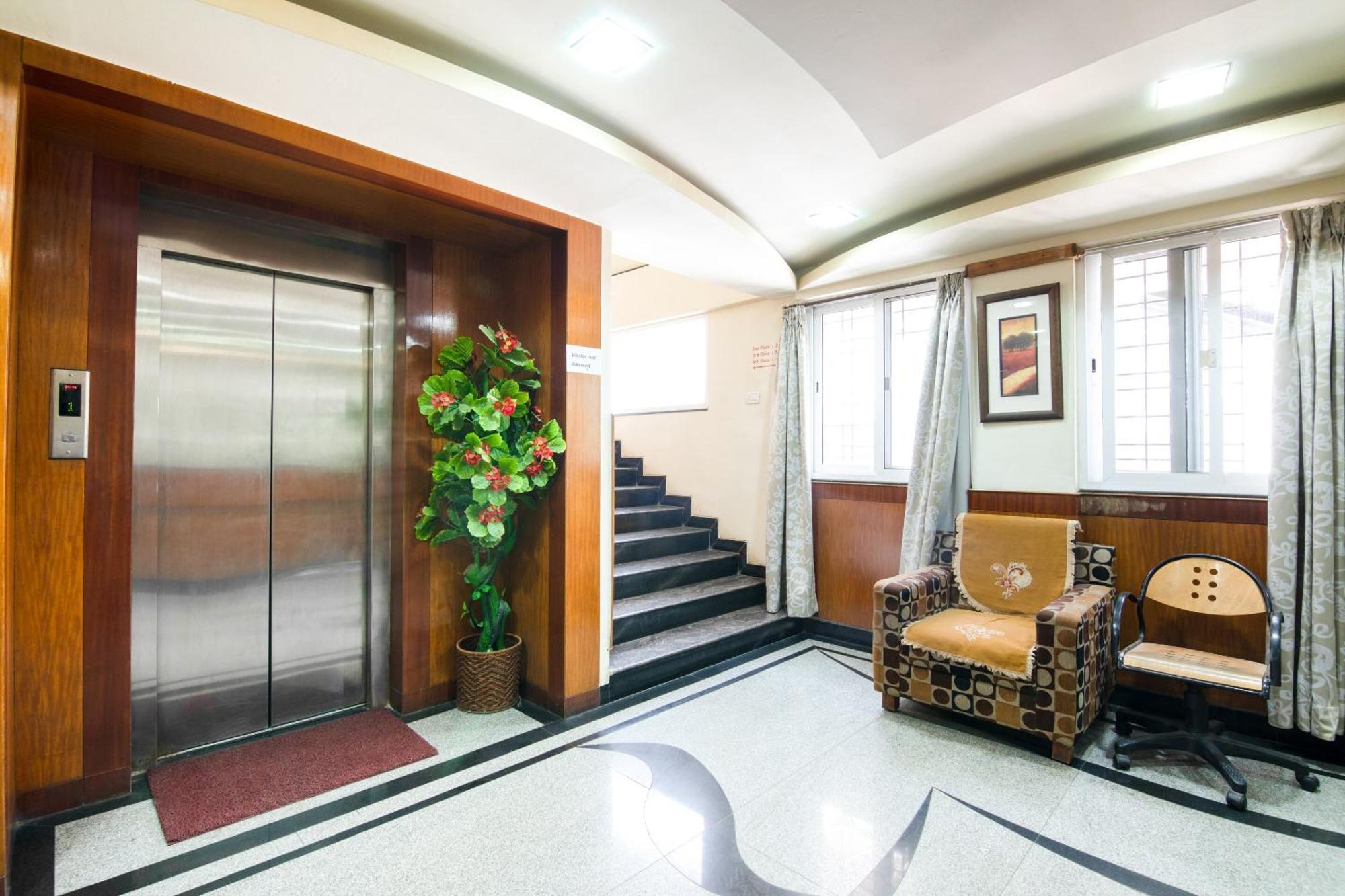 Flagship Aayush Corporate Stays Near Nexus Mall Koramangala Bangalore Eksteriør bilde